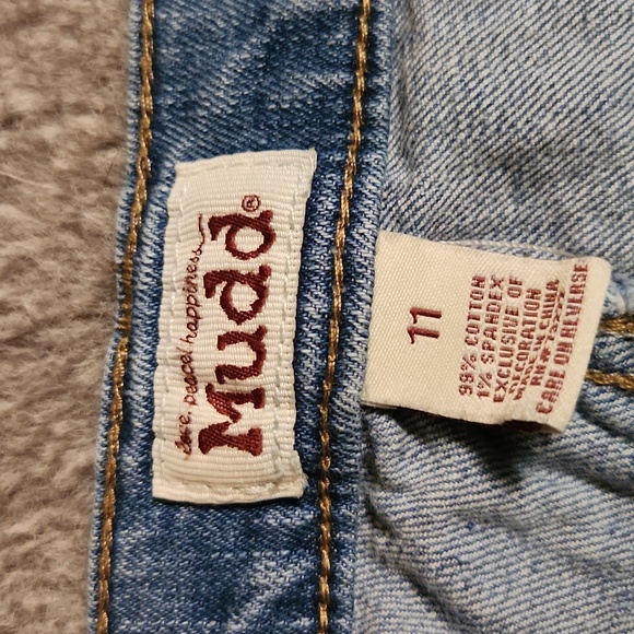 Jeans - Picture 3 of 3